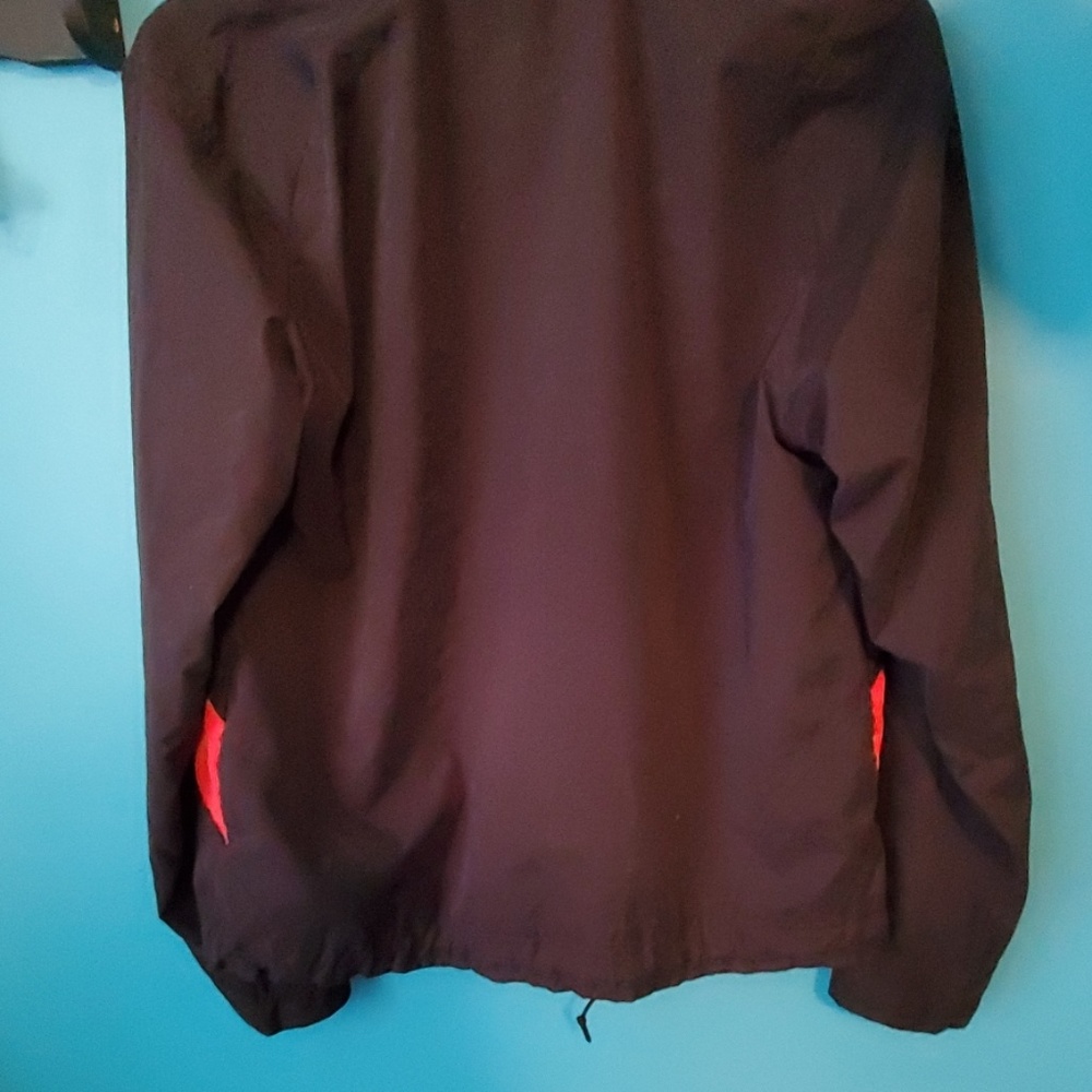 Nike jacket - Picture 3 of 3